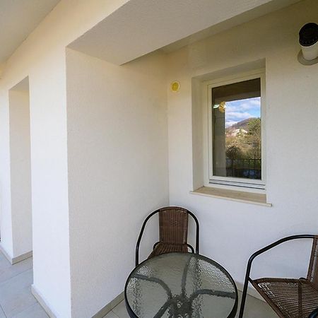 Apartament Laur جورا هومورولوي المظهر الخارجي الصورة